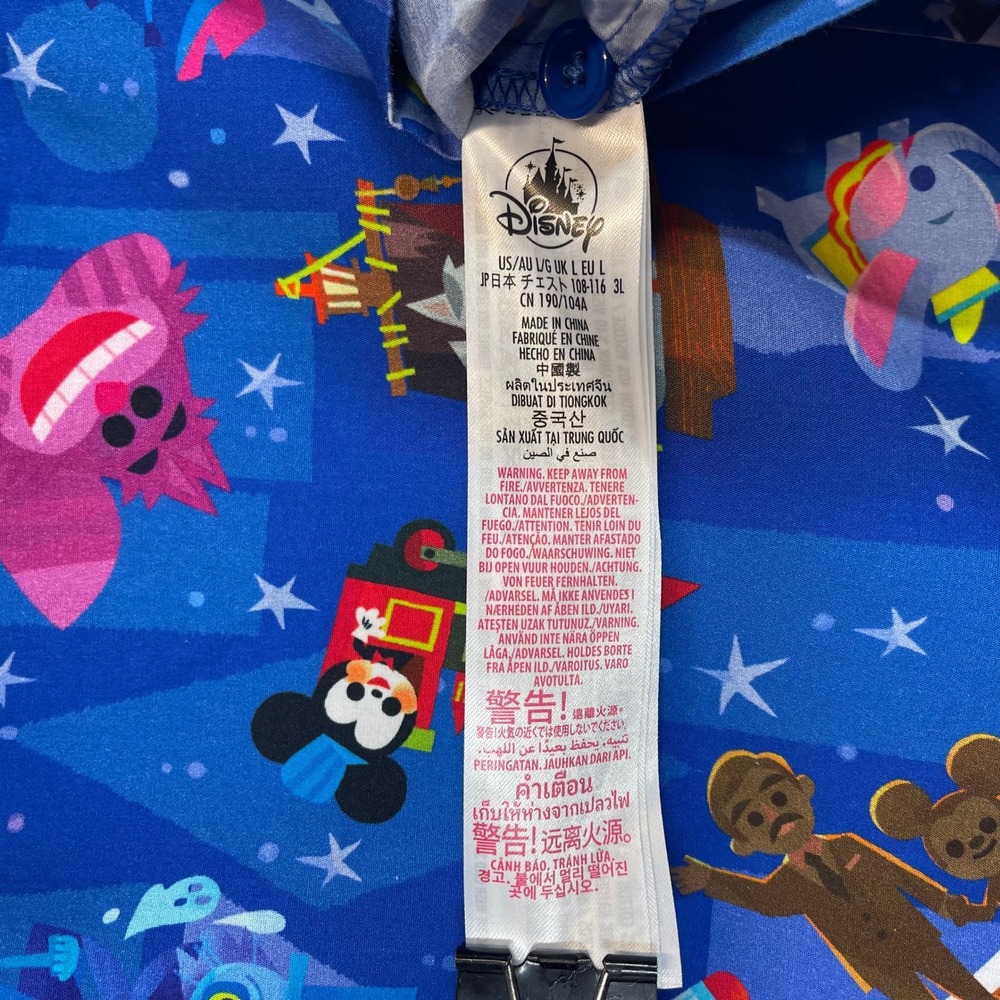 Disney Parks Hawaiian Shirt Mens Large Blue Joey Chou Artist Castle Print AOP - Picture 5 of 10